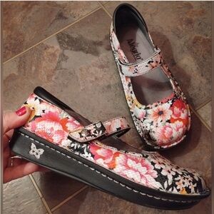 Alegria Mary Jane Happy Snake Floral print leather comfort shoes